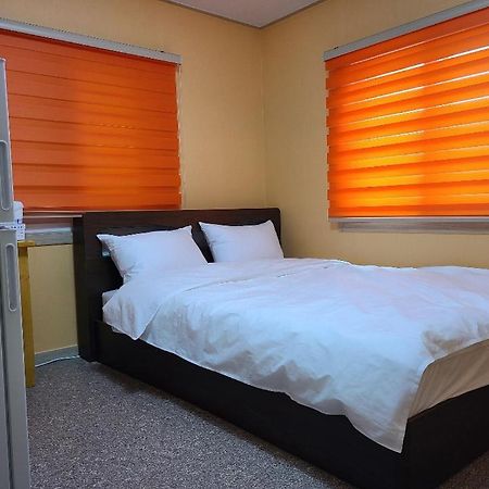 Joy Guest House Asan Buitenkant foto
