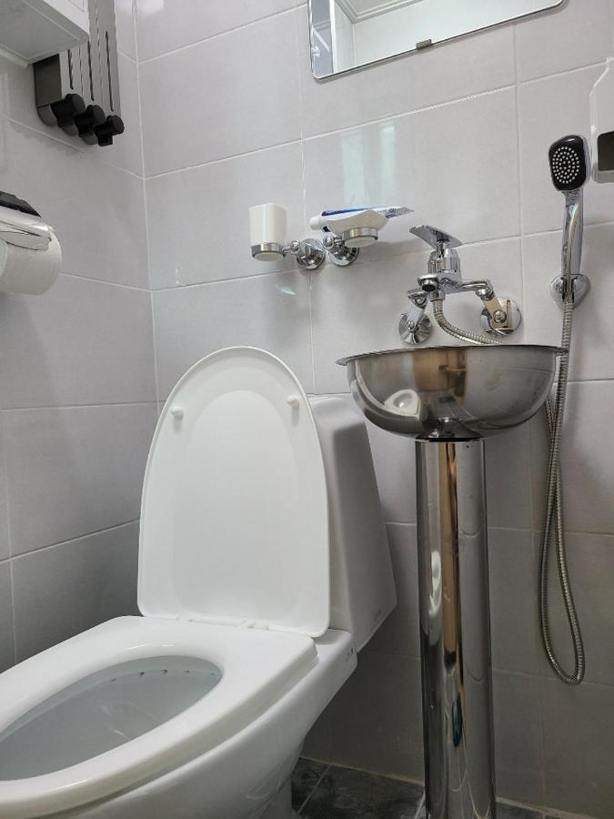 Joy Guest House Asan Buitenkant foto